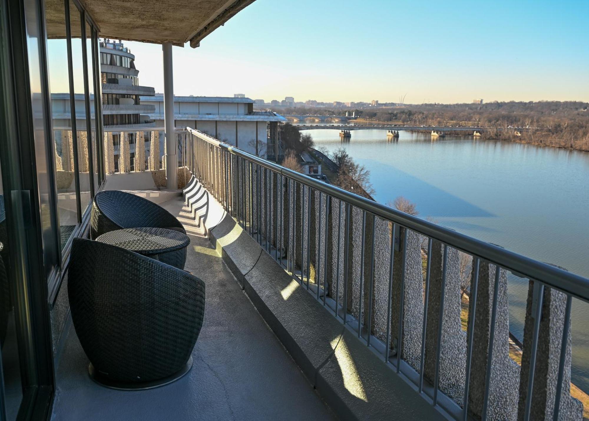 The Watergate Hotel Georgetown Вашингтон Екстериор снимка